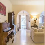 Villa Garbo Letojanni