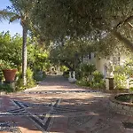 Garbo Villa