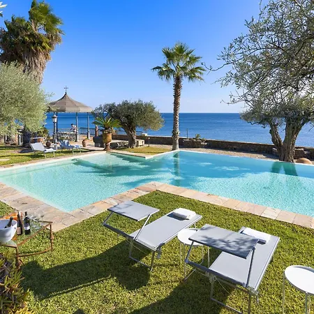Garbo Villa *
